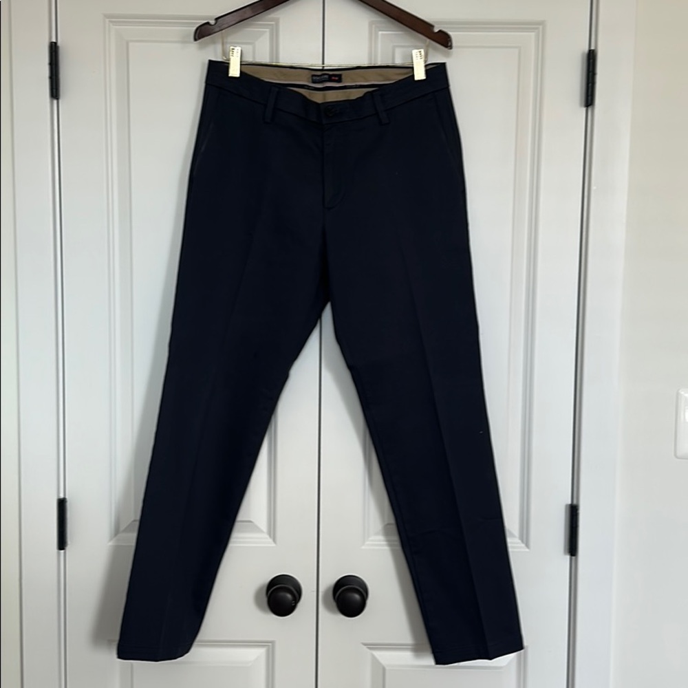Dockers men’s work pants.